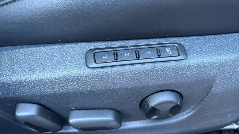 Skoda Superb 2.0 TDI CR Sport Line Plus 5dr DSG Diesel Hatchback